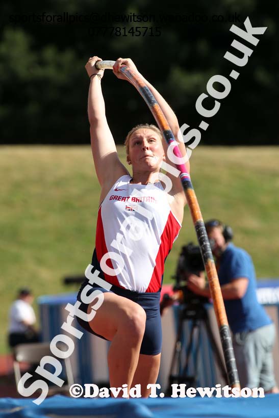 Womens pole vault, Sainsbury's British Champs, Alexander Stadium, Birmingham. Photo: David T. Hewitson/Sprts for All Pics
